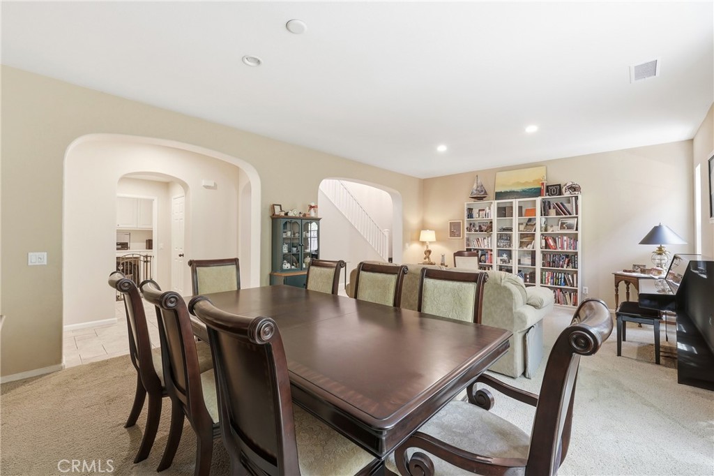 1721 Arthur Loop West Upland, CA 91784 - Photo 11 of 50