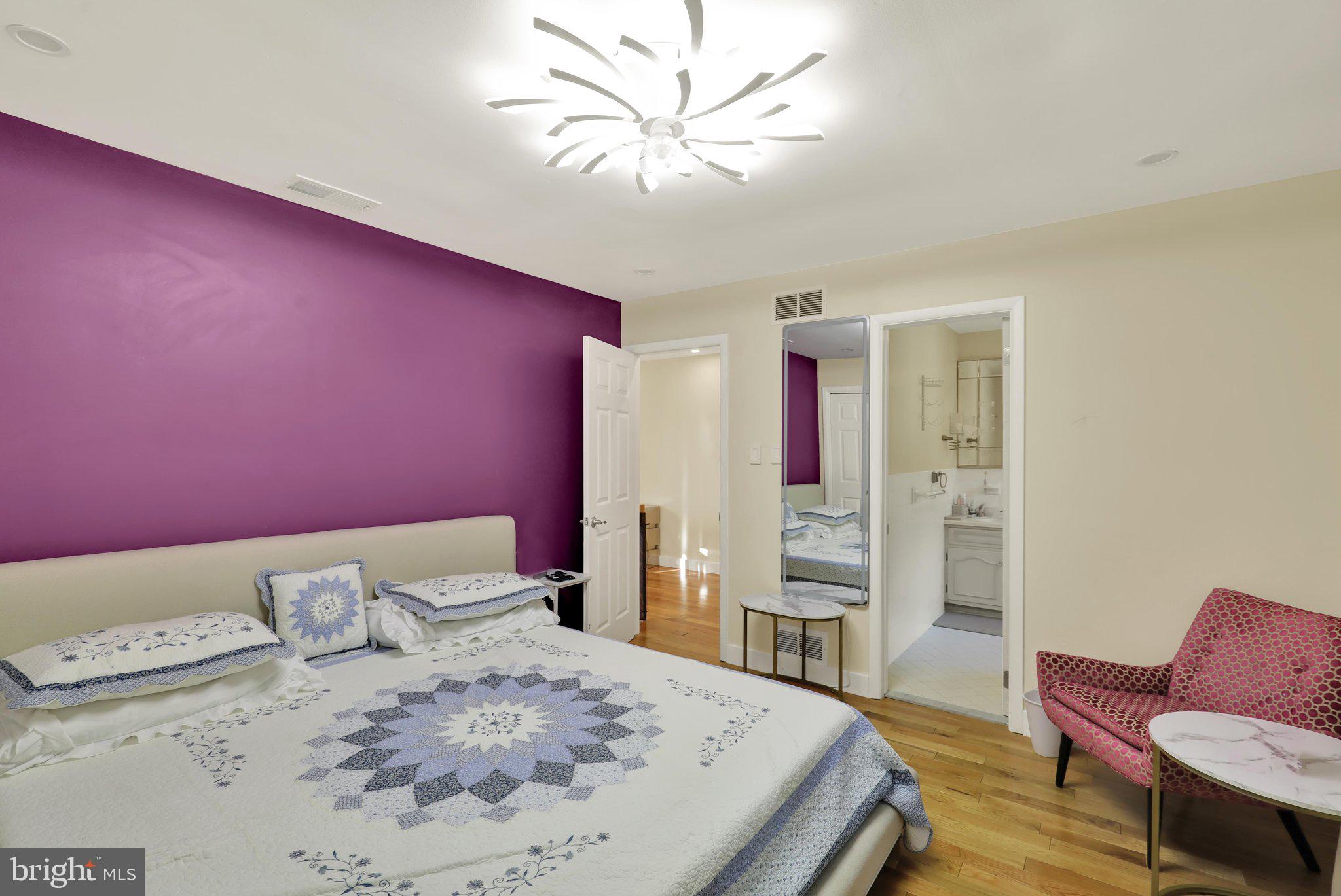 2210 Greenwood Road Allentown, PA 18103 - Photo 31 of 61 360_3458