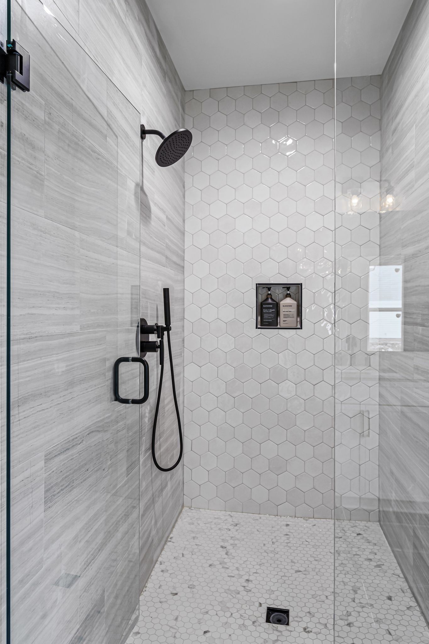 1036 Noble Loop, Unit 34 Nashville, TN 37211 - Photo 18 of 34 a bathroom with a shower