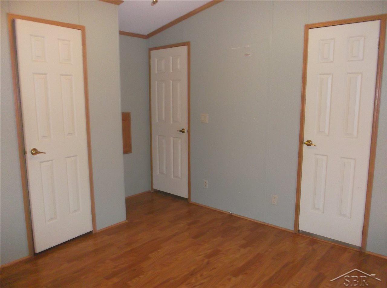 5534 Lobdell Road Mayville, MI 48744 - Photo 11 of 18 31299489-10.JPG