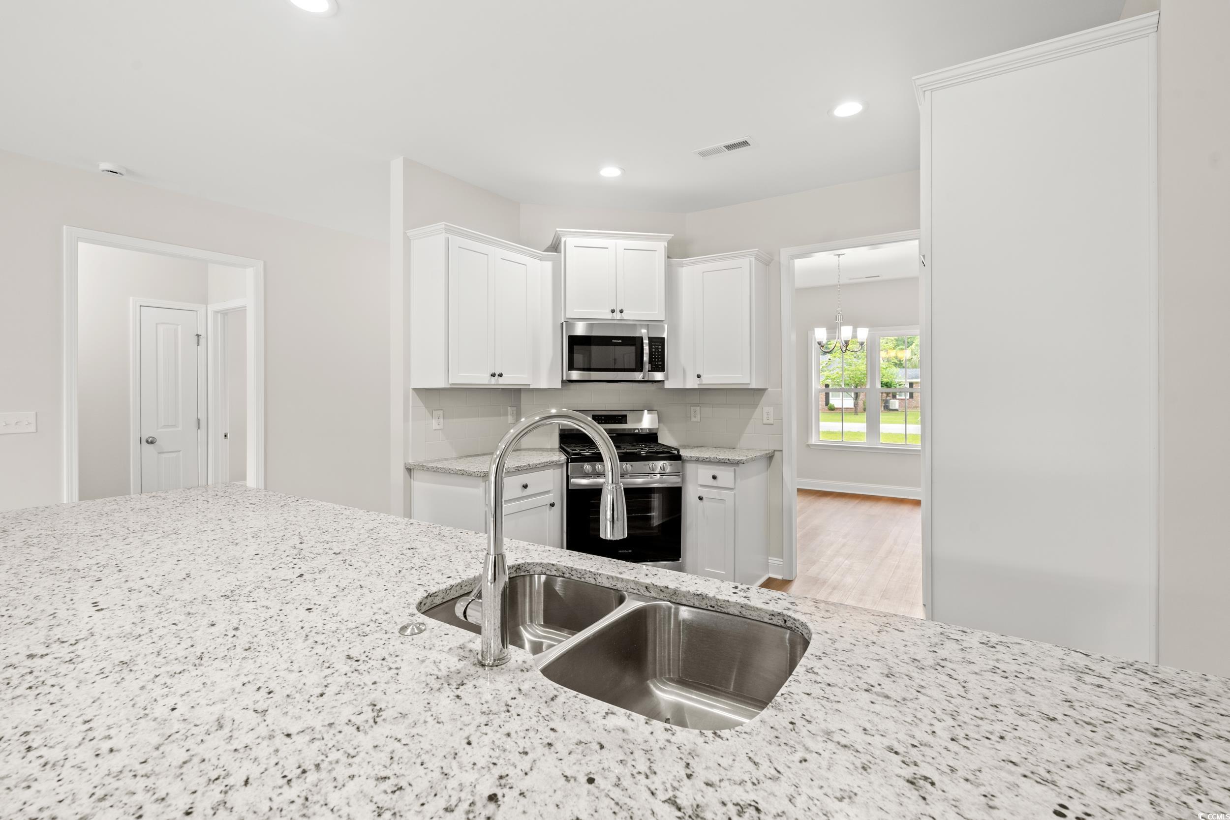 1161 Loop Circle Longs, SC 29568 - Photo 7 of 22