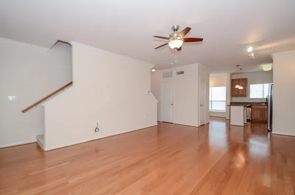 $1,950 | 9200 Westheimer Road, Unit 802, Houston, TX 77063