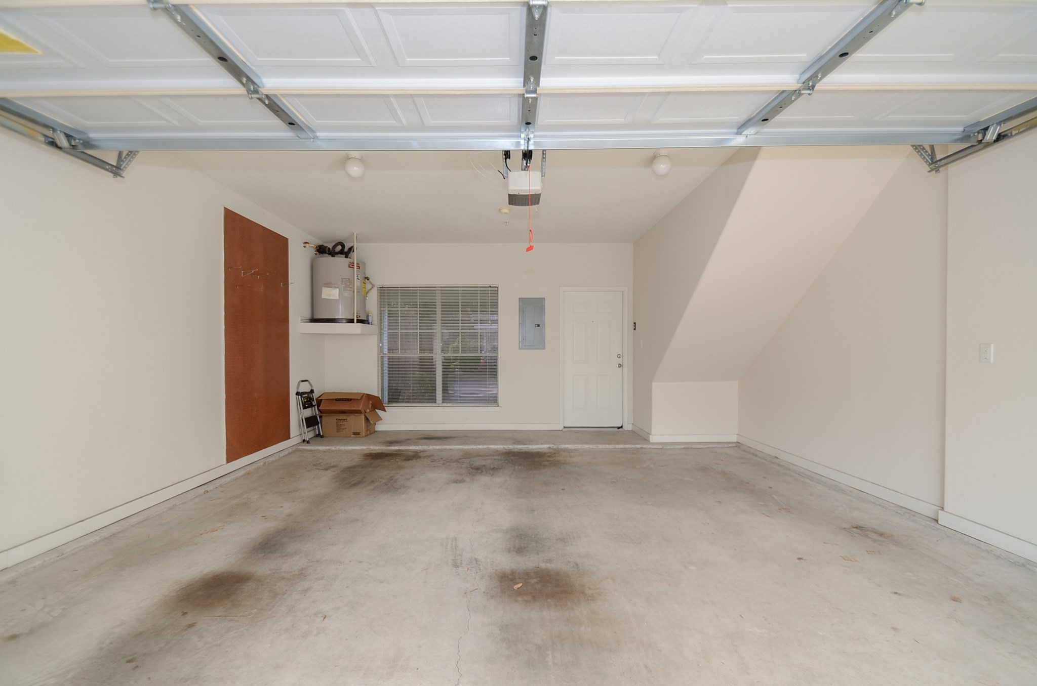 9200 Westheimer Road, Unit 802 Houston, TX 77063 - Photo 4 of 32 The condo comes with a garage for storage