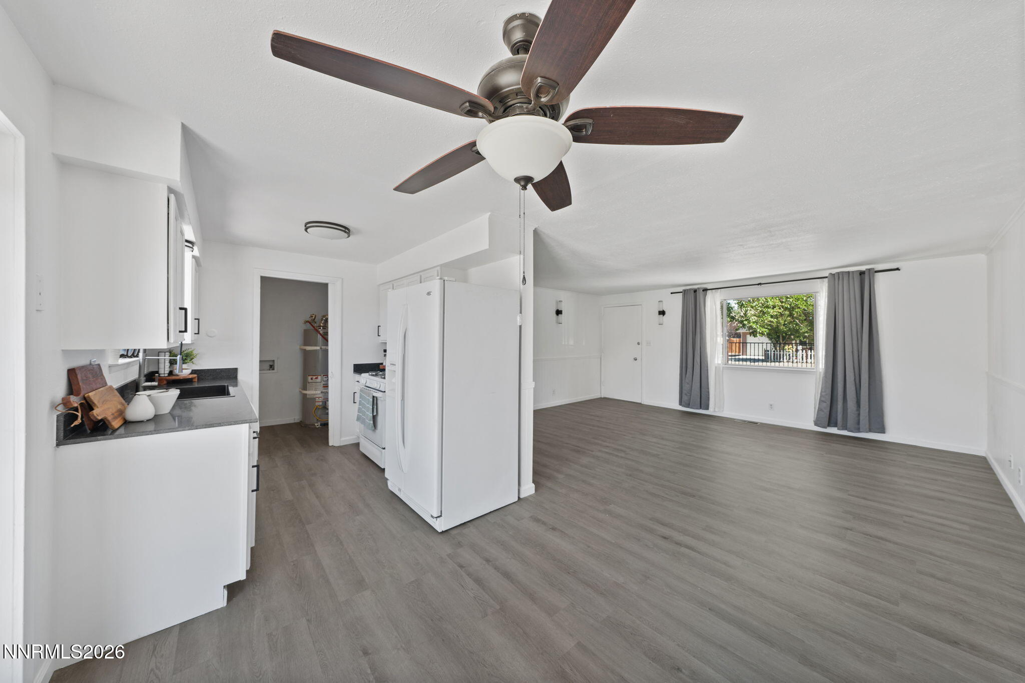 335 McCart Street Fernley, NV 89408 - Photo 13 of 53 18-web-or-mls-A7V02682