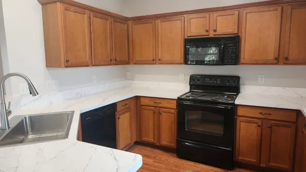 $2,500 | 1574 Kessler Avenue, Keego Harbor, MI 48320