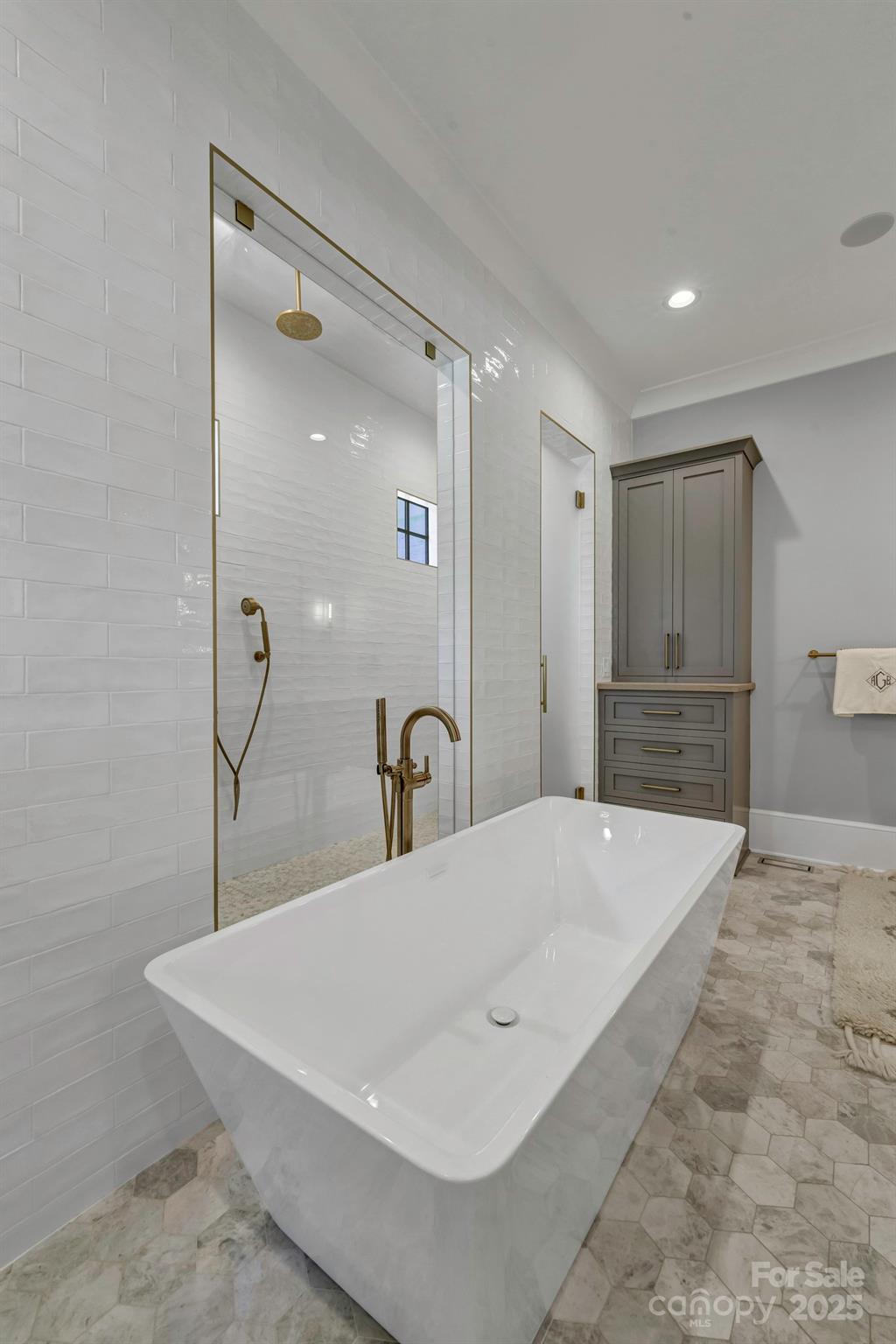 4211 Tangle Drive Charlotte, NC 28211 - Photo 22 of 48