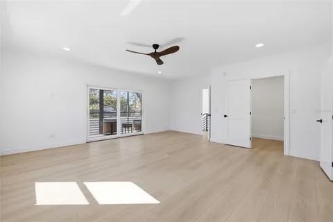 $1,995,000 | 639 43rd Avenue North, St. Petersburg, FL 33703