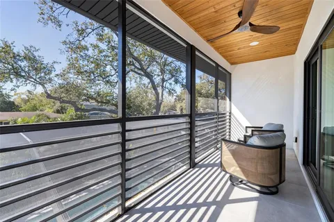 $1,895,000 | 639 43rd Avenue North, St. Petersburg, FL 33703