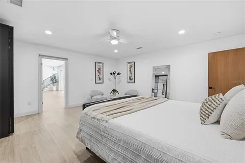 $1,995,000 | 639 43rd Avenue North, St. Petersburg, FL 33703