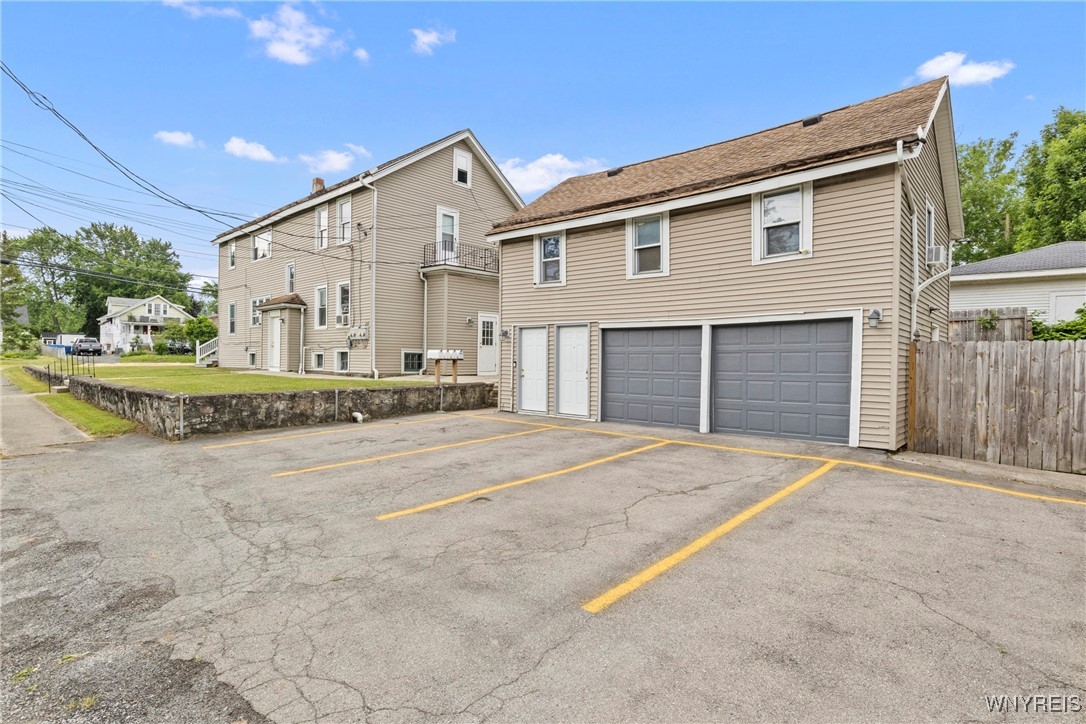 540 Longmeadow Road Amherst, NY 14226 - Photo 25 of 36