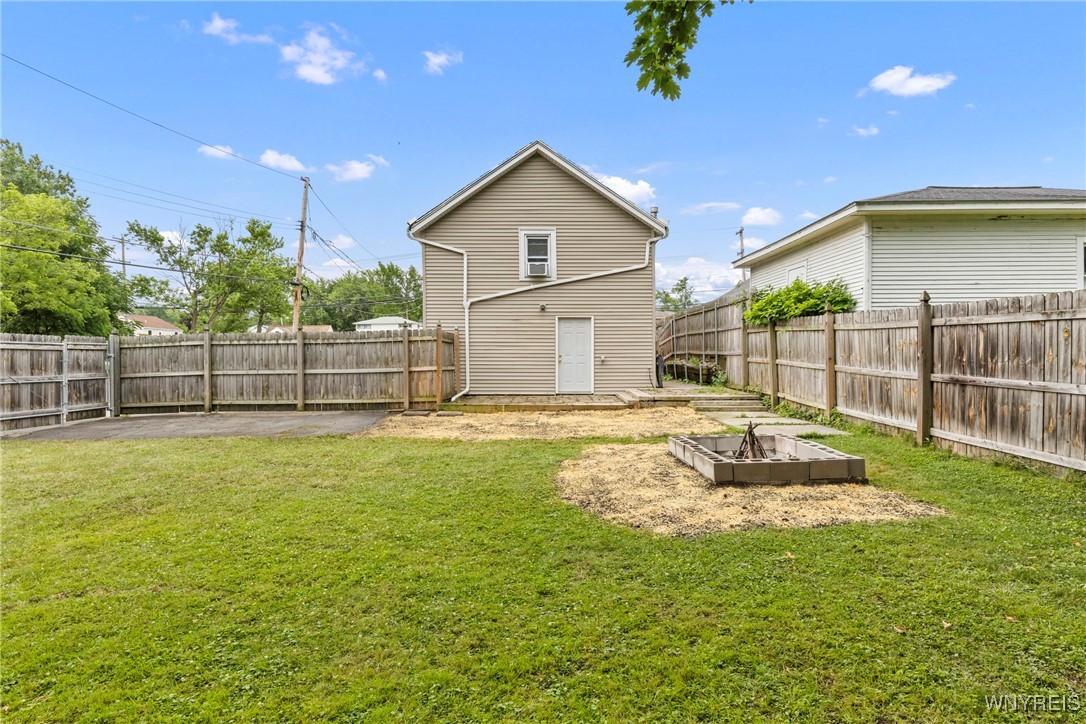 540 Longmeadow Road Amherst, NY 14226 - Photo 32 of 36