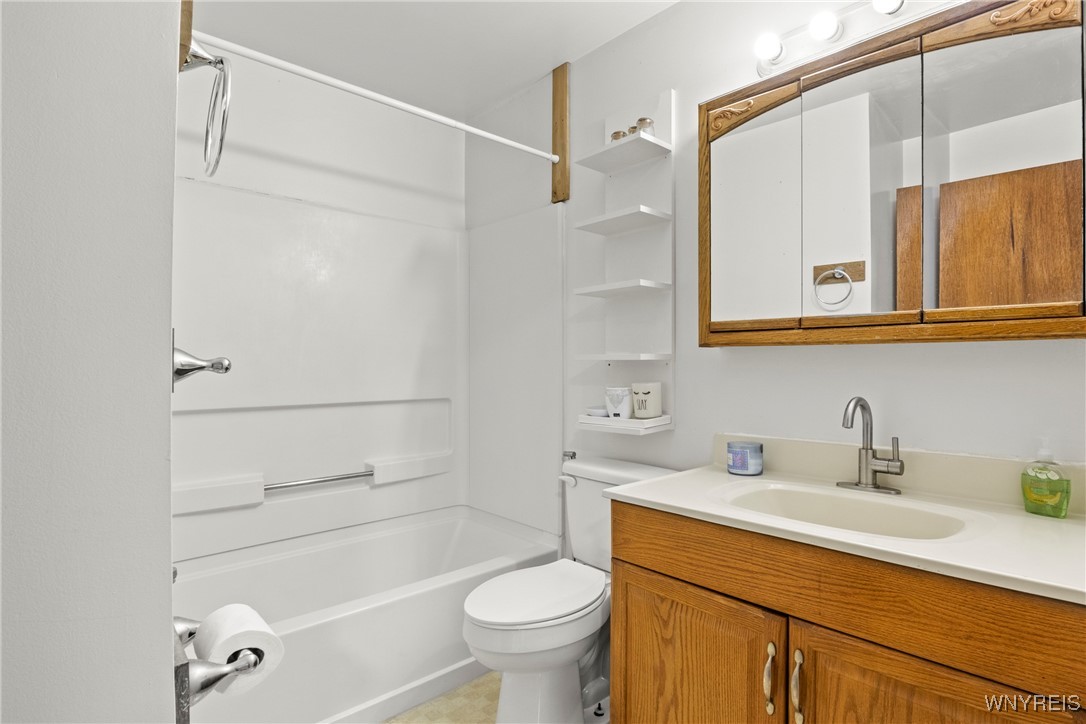 540 Longmeadow Road Amherst, NY 14226 - Photo 10 of 36 unit 1