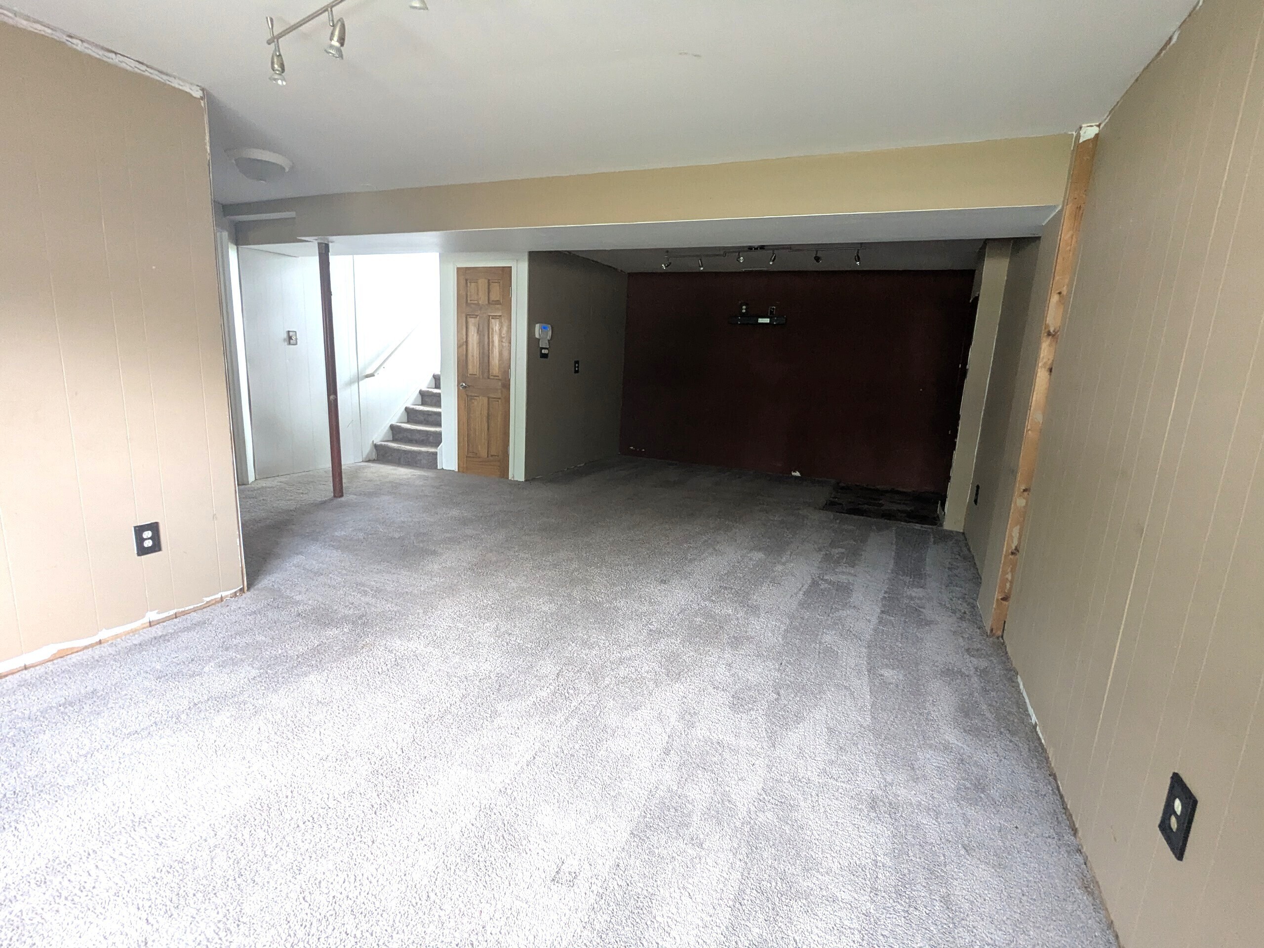 4031 Marseille Road Indianapolis, IN 46226 - Photo 9 of 13