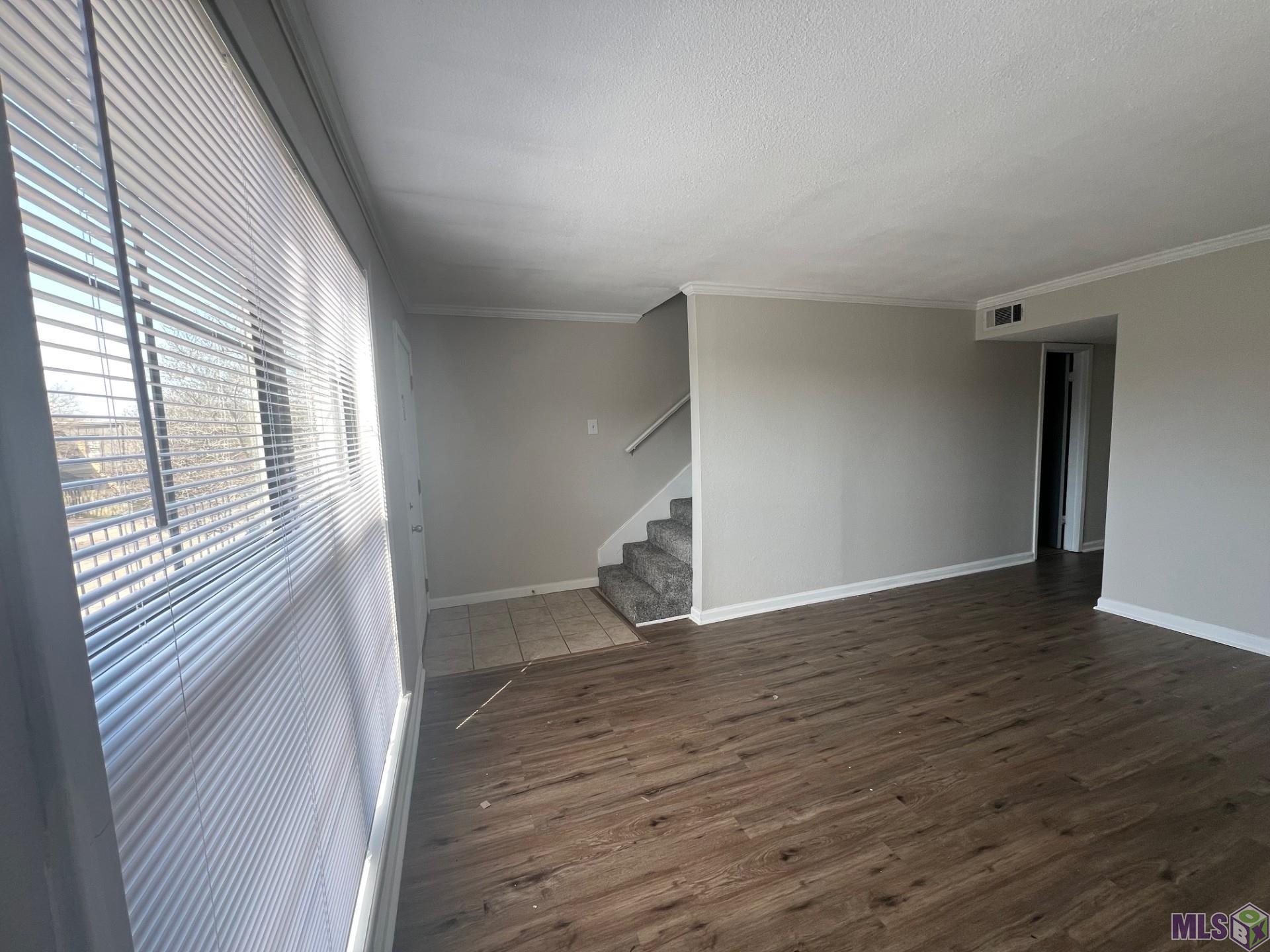 10286 West Winston Avenue, Unit 15 Baton Rouge, LA 70809 - Photo 4 of 14