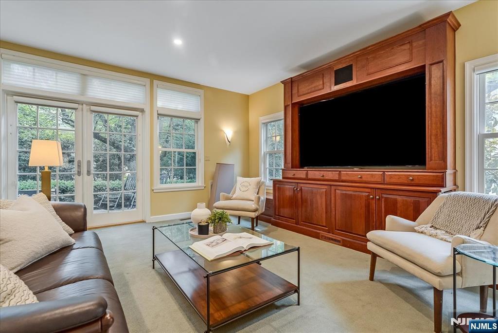 14 Kenneth Road Montclair, NJ 07043 - Photo 6 of 40