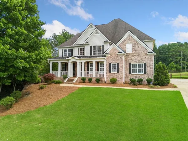 $829,900 | 388 Golf Crest Drive, Acworth, GA 30101