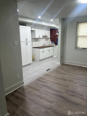 $190,000 | 2828 Yorkship Road, Unit 1, Camden, NJ 08104