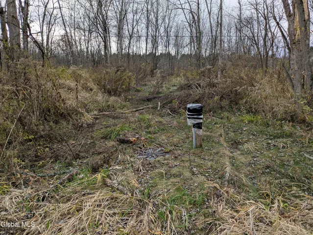 $185,000 | 149 River Road, Saratoga, NY 12871