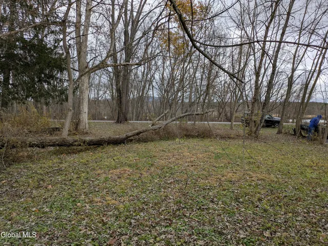 $185,000 | 149 River Road, Saratoga, NY 12871