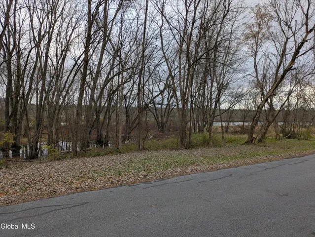 $185,000 | 149 River Road, Saratoga, NY 12871