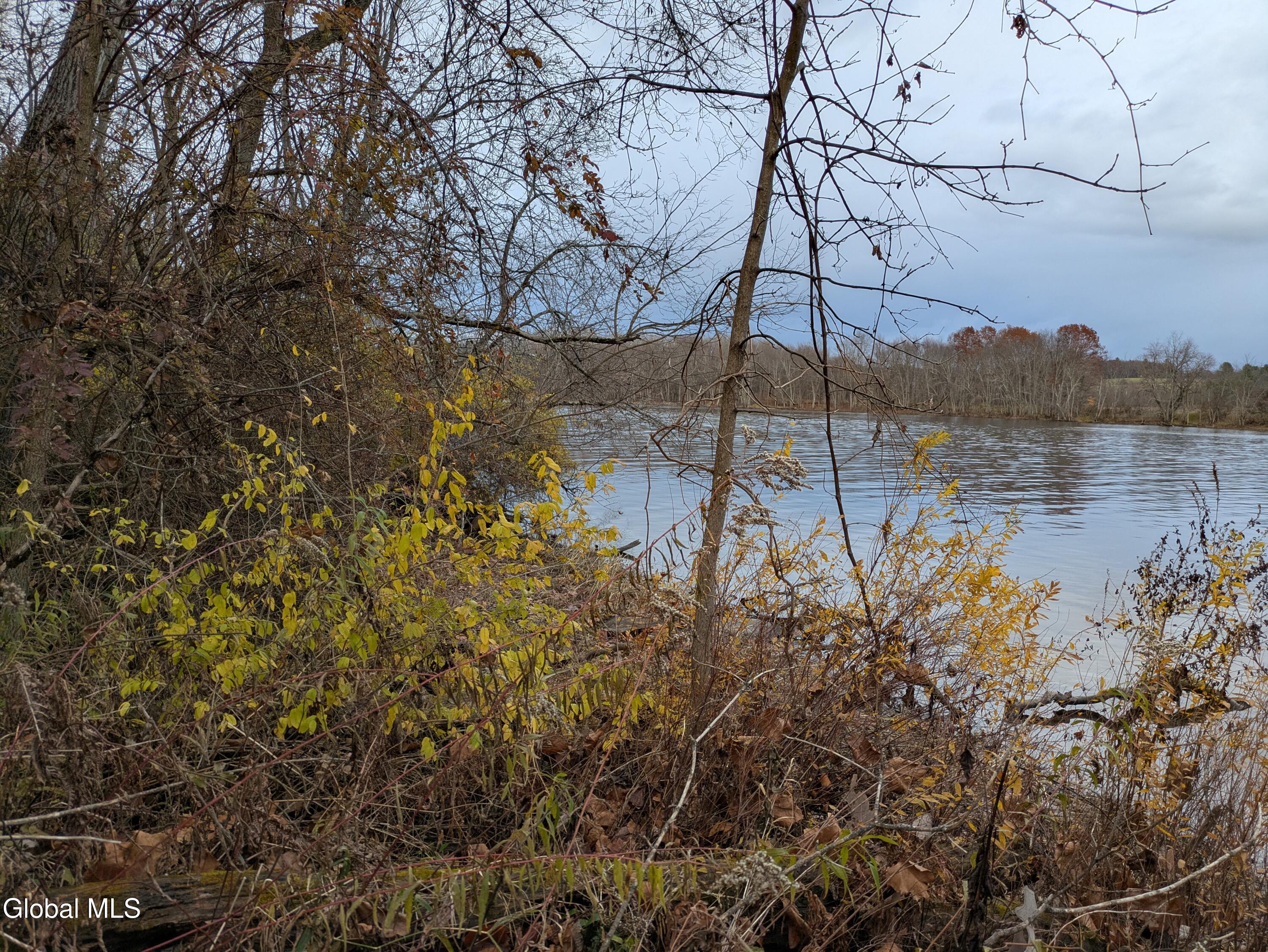 149 River Road Saratoga, NY 12871 - Photo 8 of 13 PXL_20251113_194244436.MP