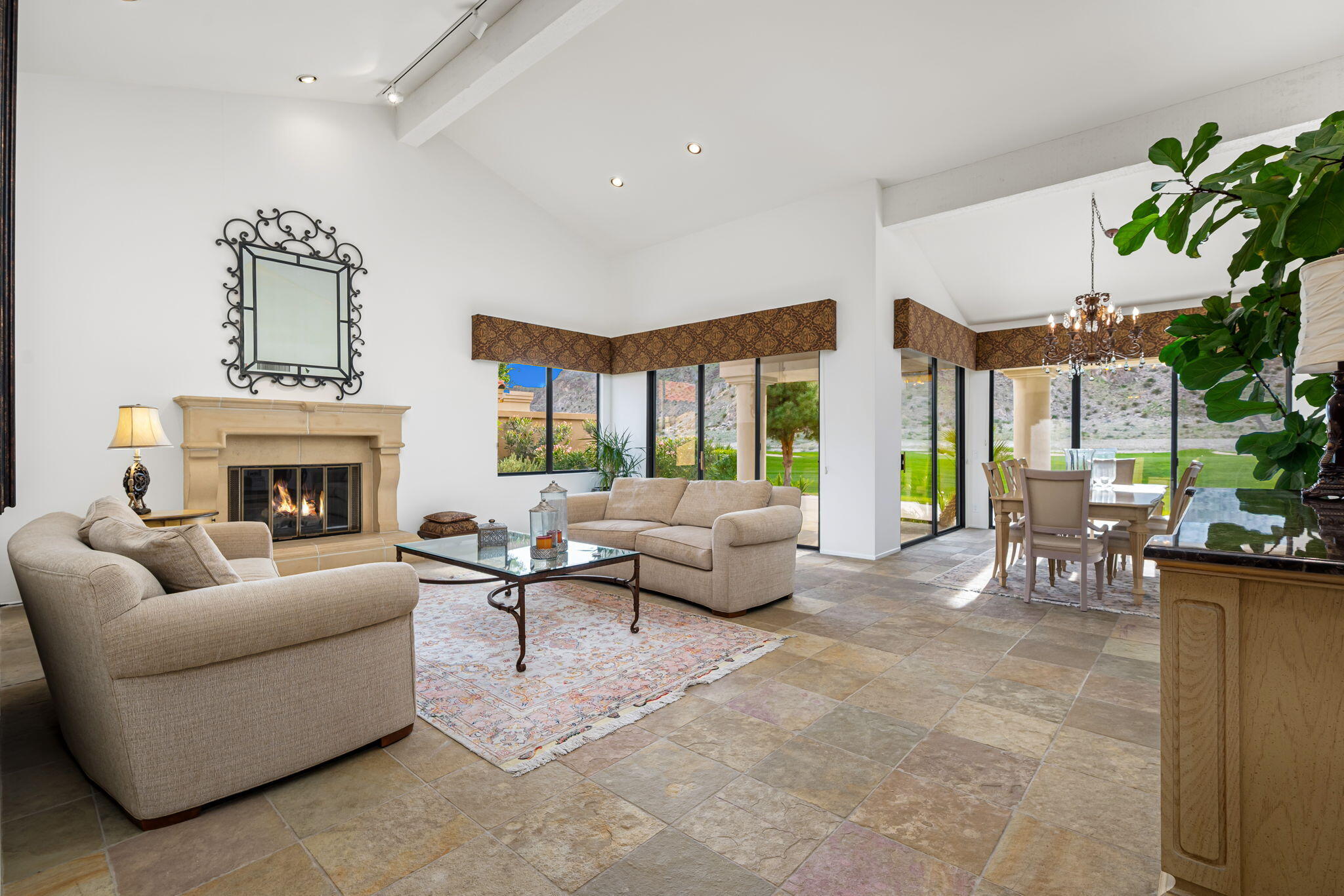 54745 Riviera La Quinta, CA 92253 - Photo 15 of 37 BAB5F7C5-AA1F-49A8-8716-FB28B3D76F53