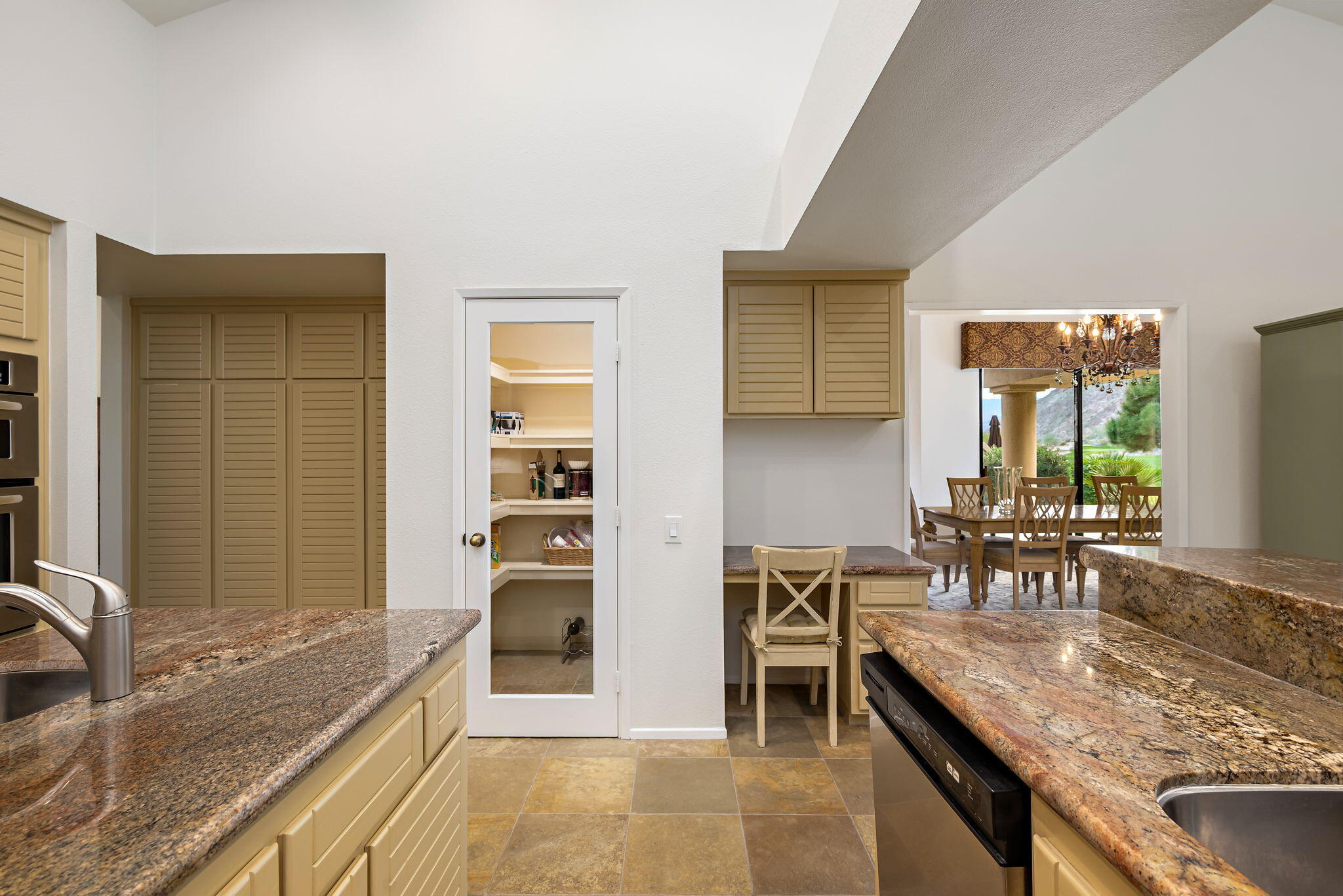 54745 Riviera La Quinta, CA 92253 - Photo 22 of 37 1844E1F9-60CB-4B4B-83DD-56673A0E598E