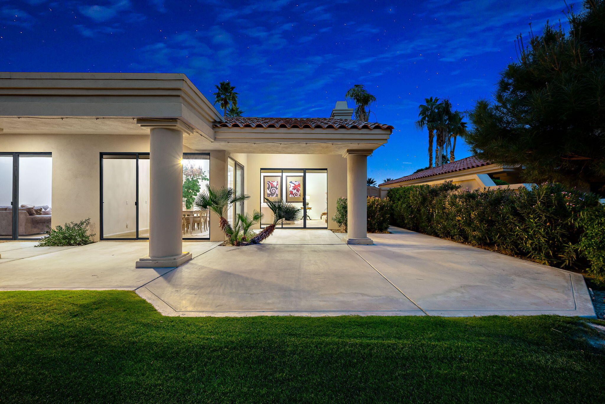 54745 Riviera La Quinta, CA 92253 - Photo 9 of 37 96177199-3355-488F-90AA-1DC3E3860AAF