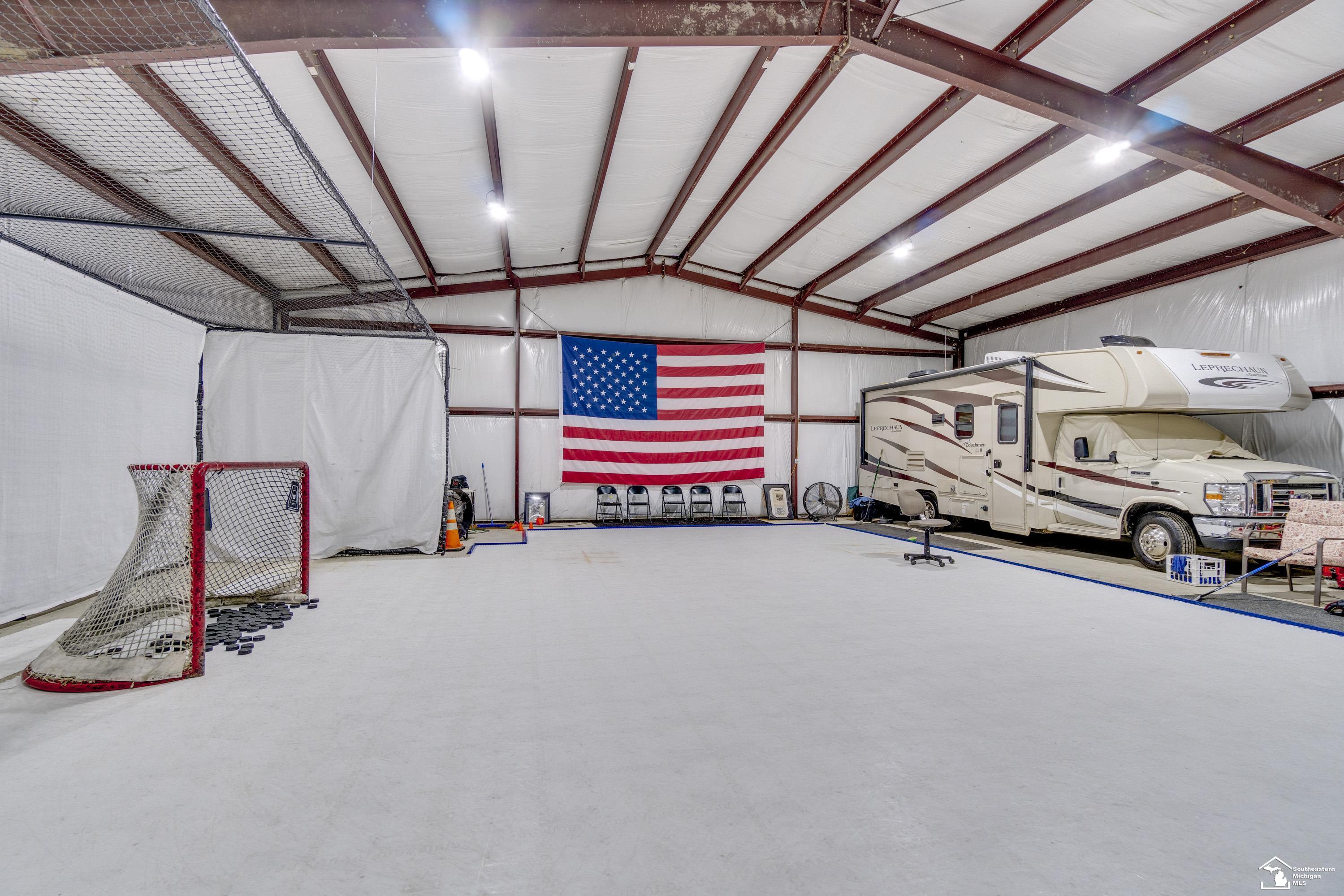 11845 Telegraph Road Carleton, MI 48117 - Photo 47 of 52 50090482-46.JPG