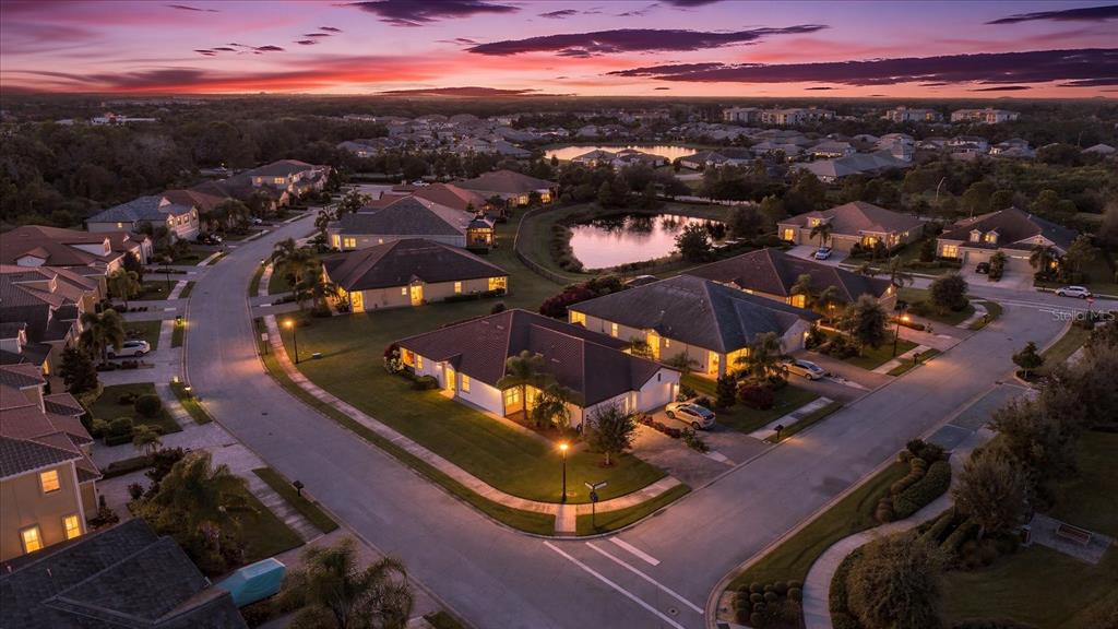 2324 Springhaven Lane Lakewood Ranch, FL 34211 - Photo 11 of 62 Gallery Image 11