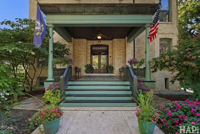 $3,800,000 | 34 Logan Loop, Highland Park, IL 60035