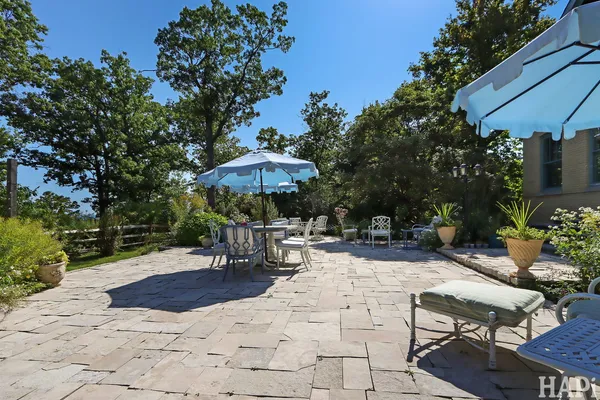 $3,800,000 | 34 Logan Loop, Highland Park, IL 60035