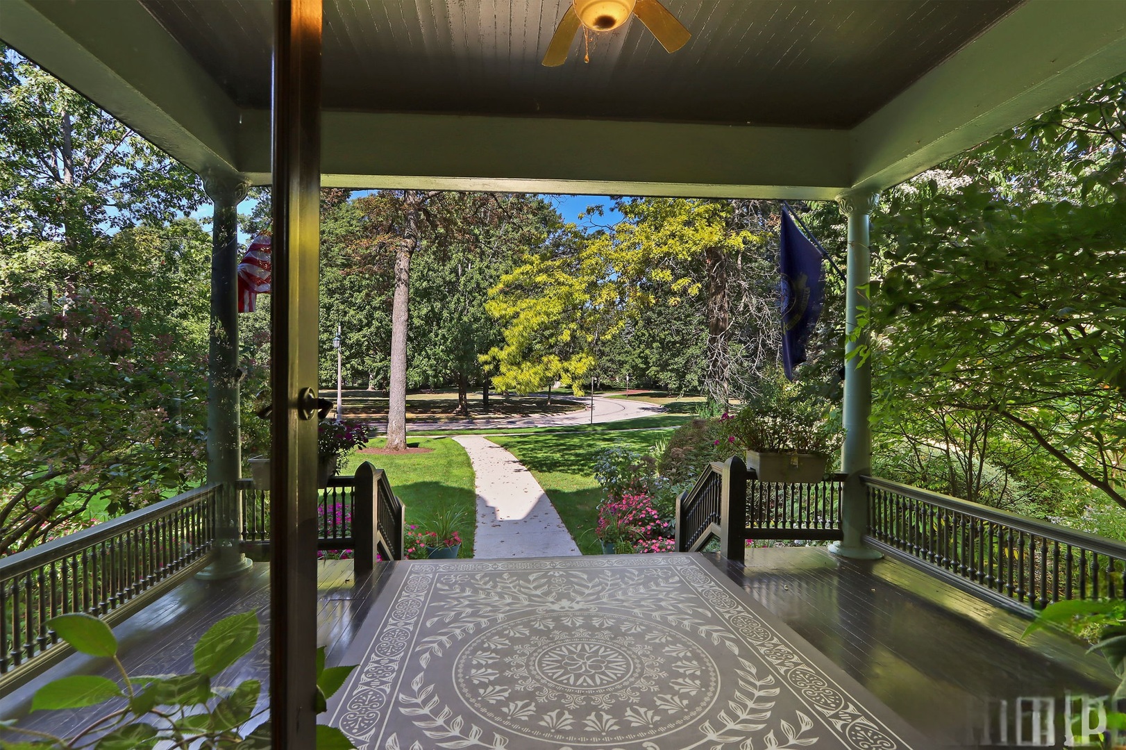 34 Logan Loop Highland Park, IL 60035 - Photo 61 of 61