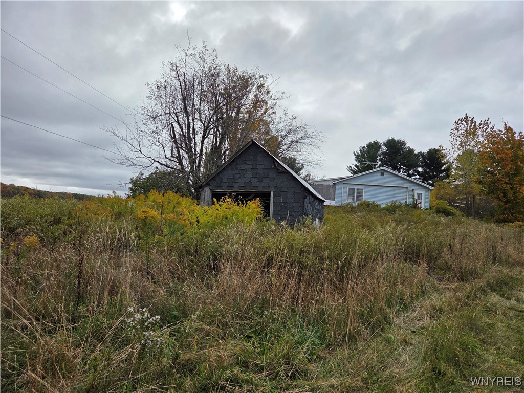 9725 Dutch Hill Road Ashford, NY 14171 - Photo 4 of 5