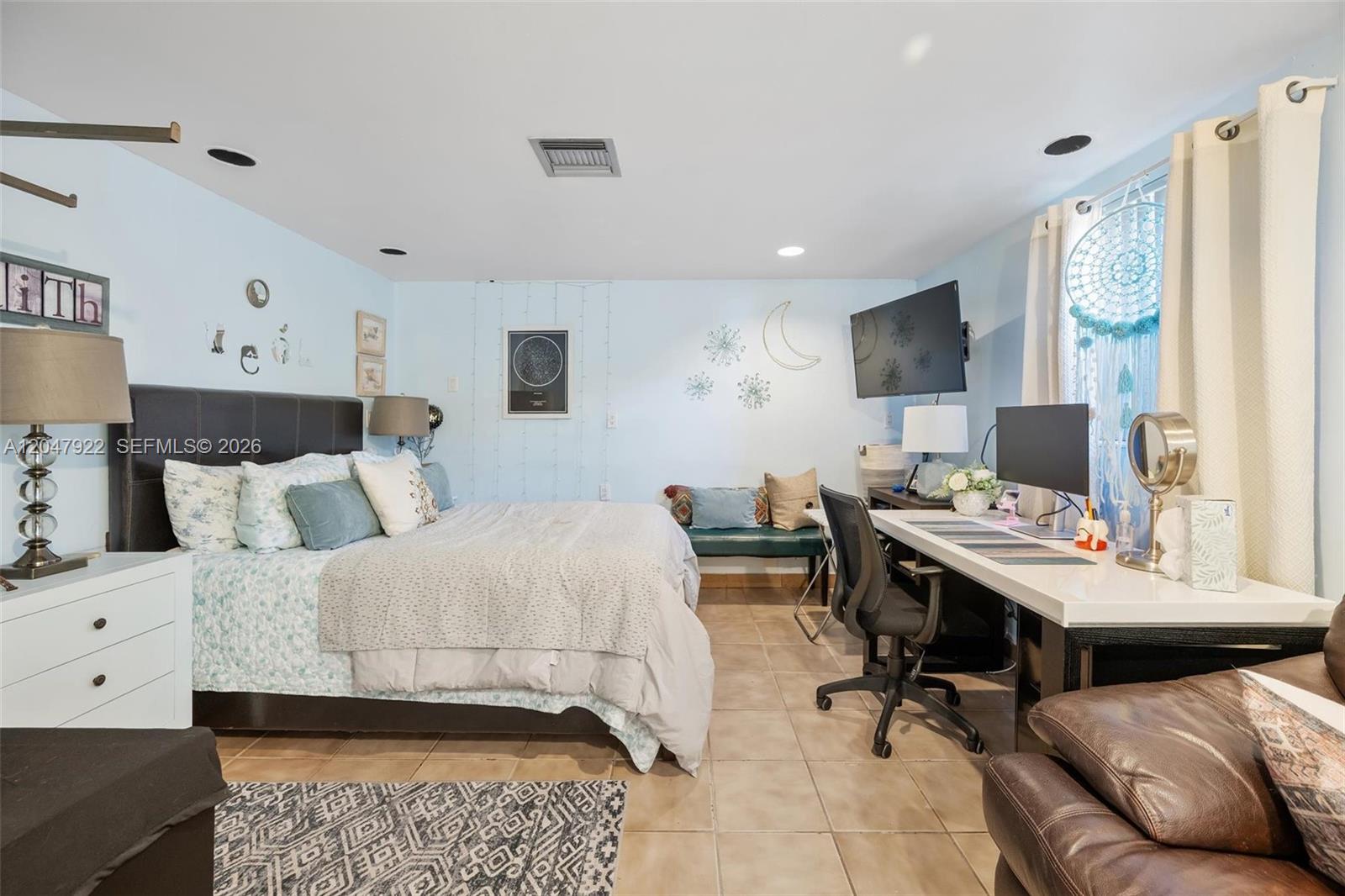 5800 Southwest 20th Street Miami, FL 33155 - Photo 9 of 24