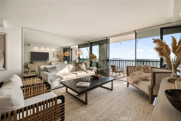 $4,850 | 1750 East Ocean Boulevard, Unit 209, Long Beach, CA 90802