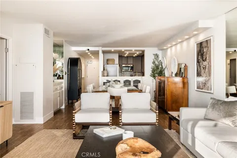 $4,850 | 1750 East Ocean Boulevard, Unit 209, Long Beach, CA 90802