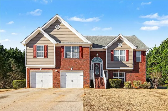 $328,000 | 70 Feldspar Drive, Jefferson, GA 30549