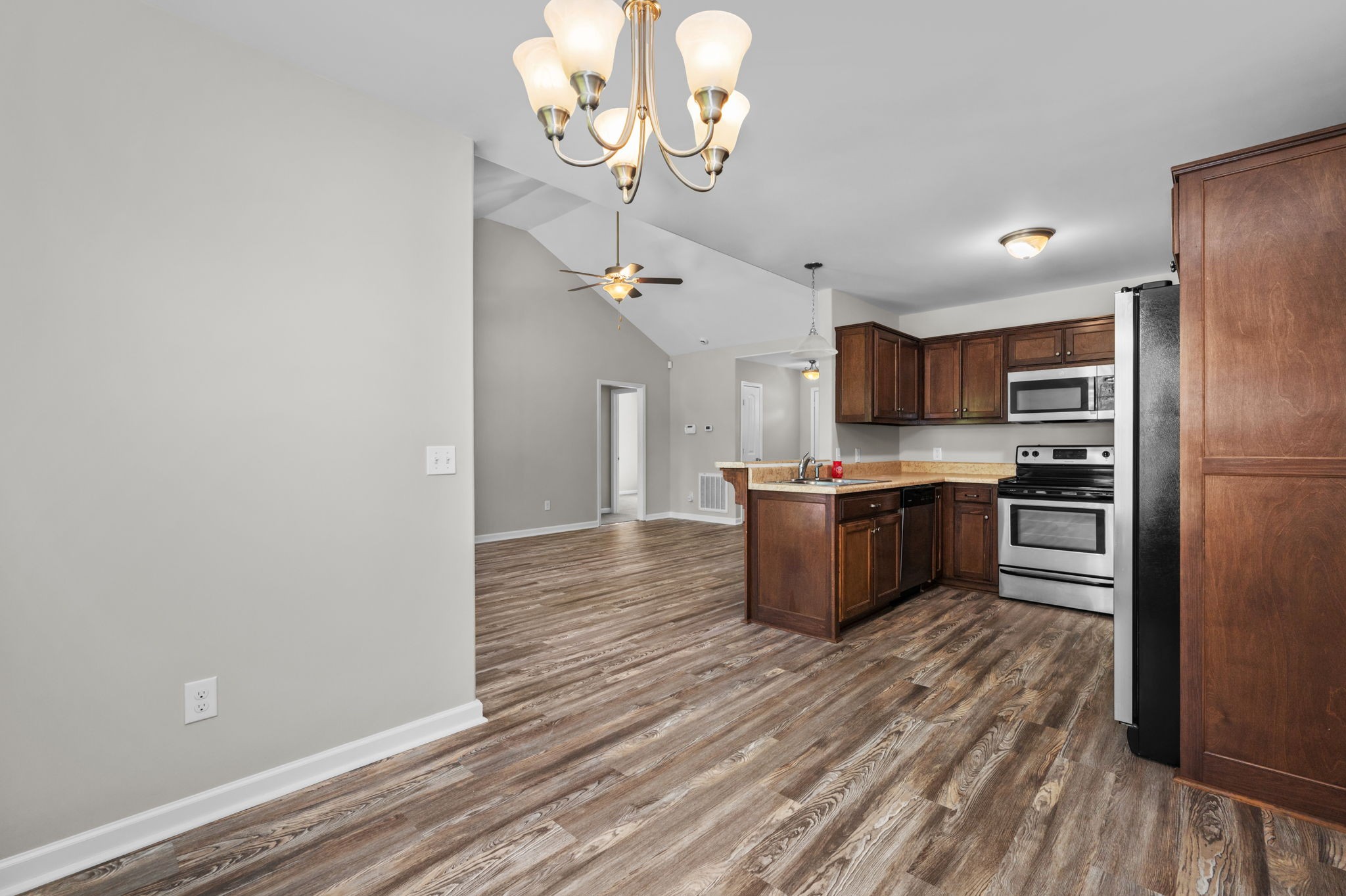 255 Walnut Street Greenbrier, TN 37073 - Photo 9 of 26