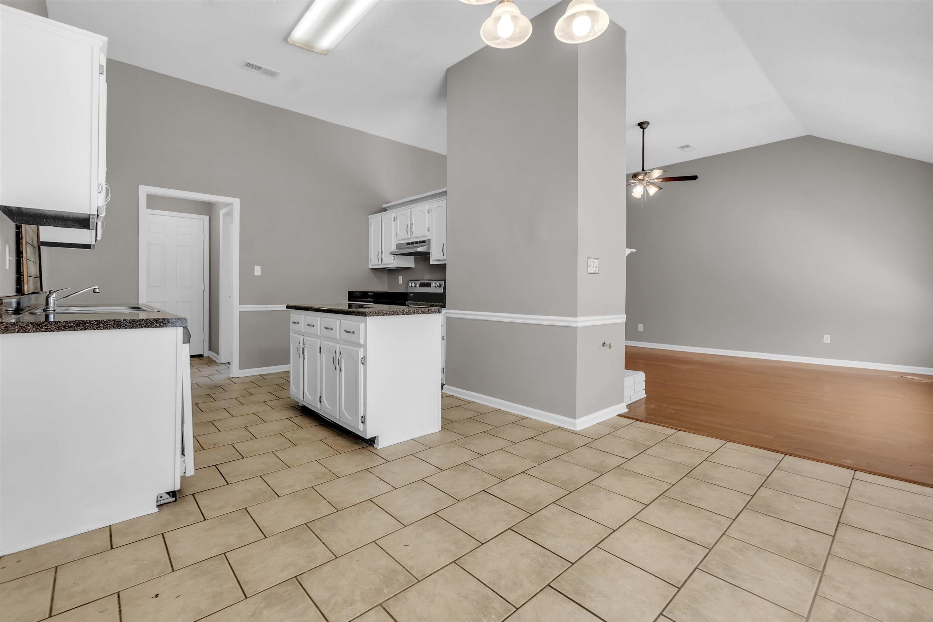 1341 Milestone Circle Collierville, TN 38017 - Photo 8 of 25