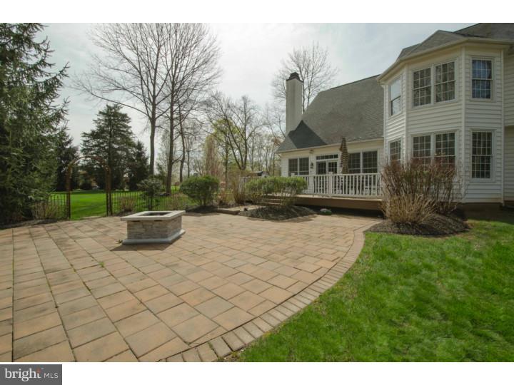 10 Alexanders Court Newtown, PA 18940 - Photo 24 of 25 Deck