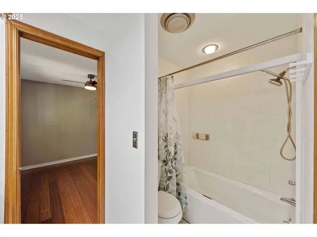 $500,000 | 1845 Oak Street, North Bend, OR 97459