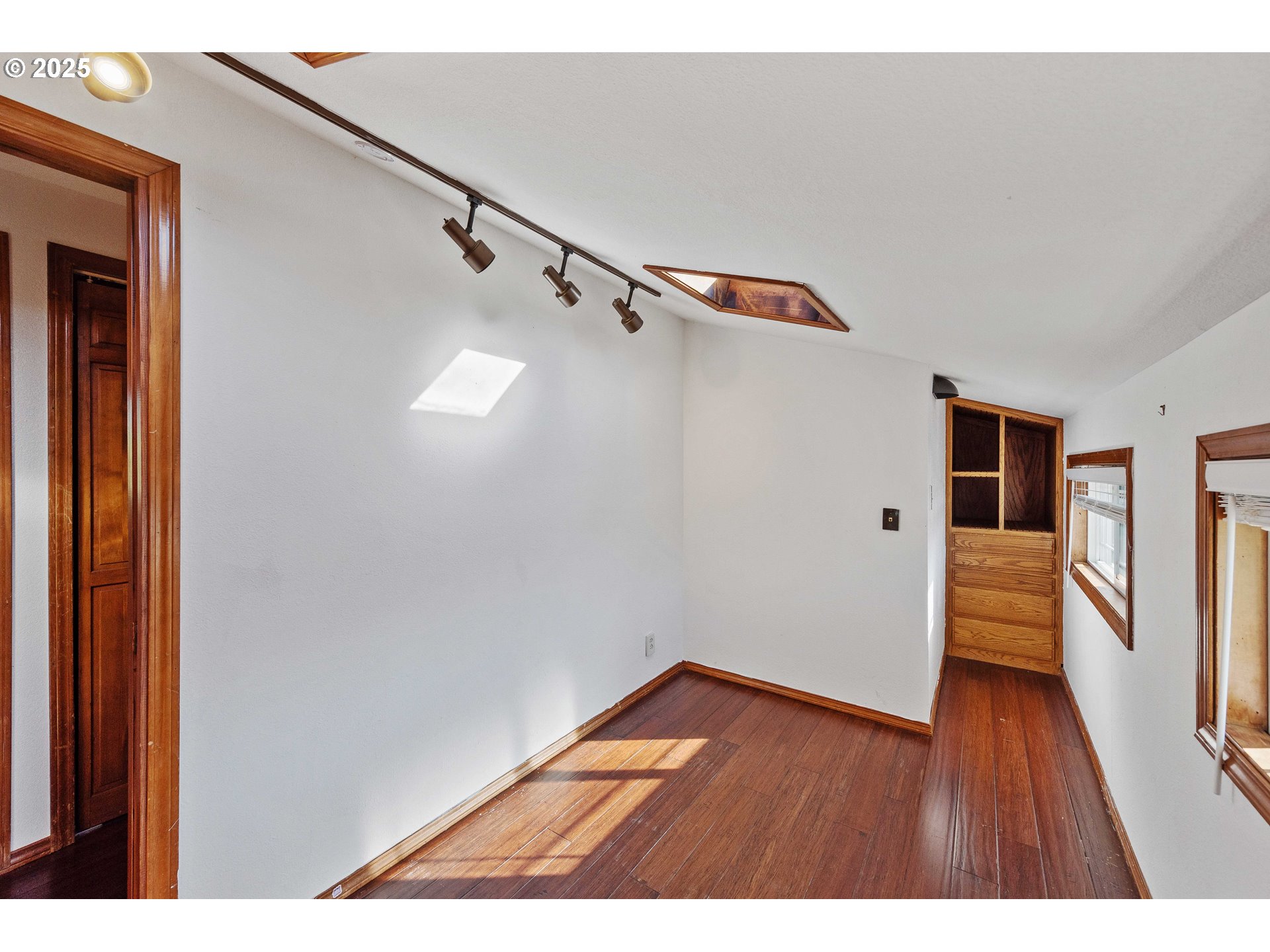 1845 Oak Street North Bend, OR 97459 - Photo 25 of 40