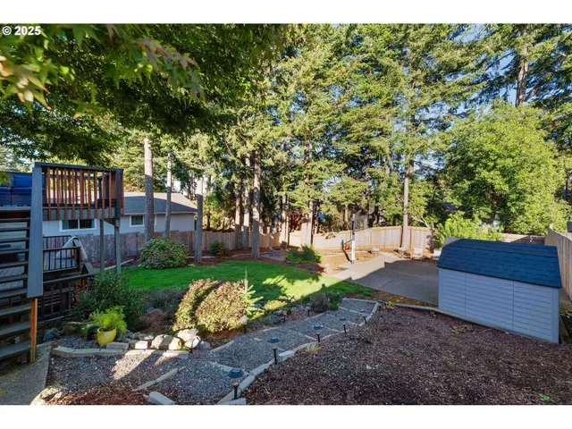 $500,000 | 1845 Oak Street, North Bend, OR 97459
