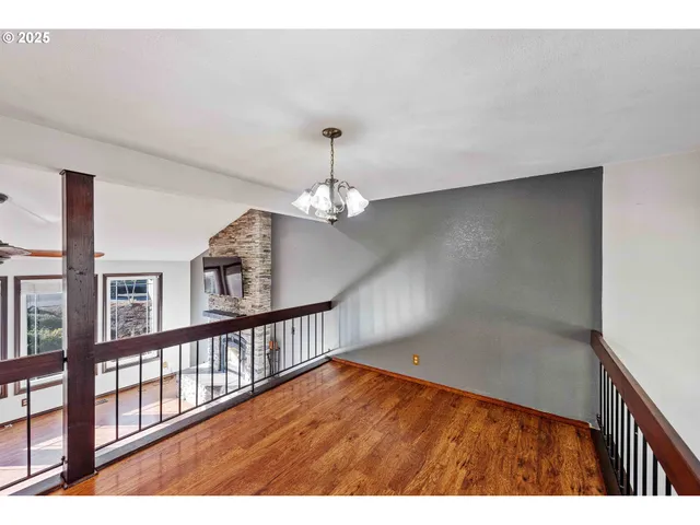 $500,000 | 1845 Oak Street, North Bend, OR 97459