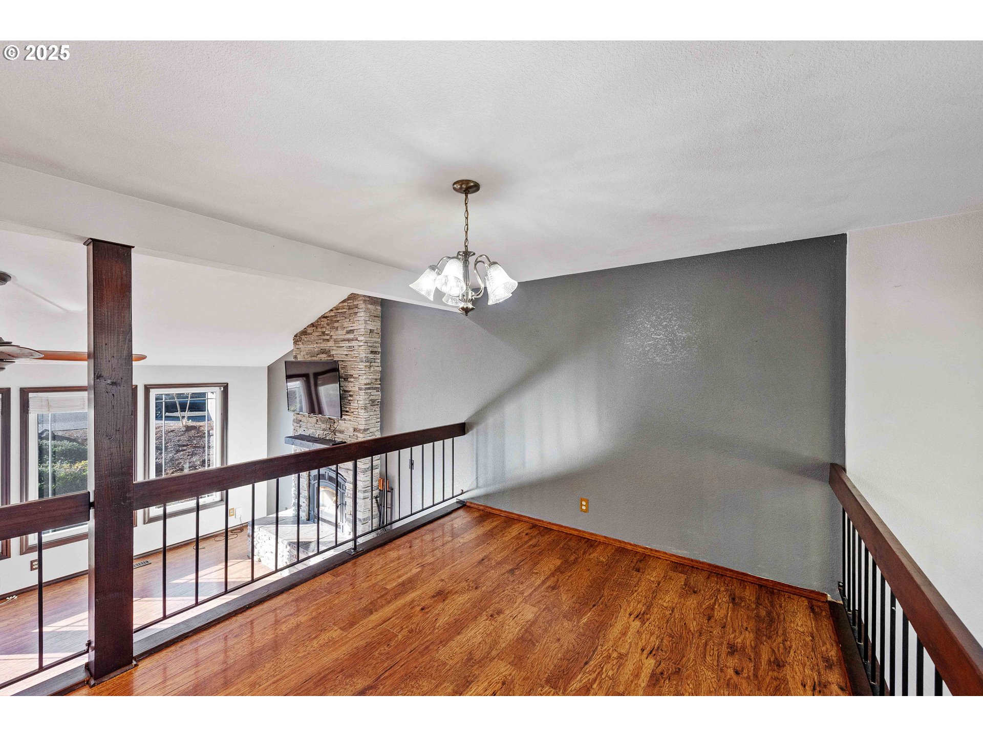 1845 Oak Street North Bend, OR 97459 - Photo 10 of 40