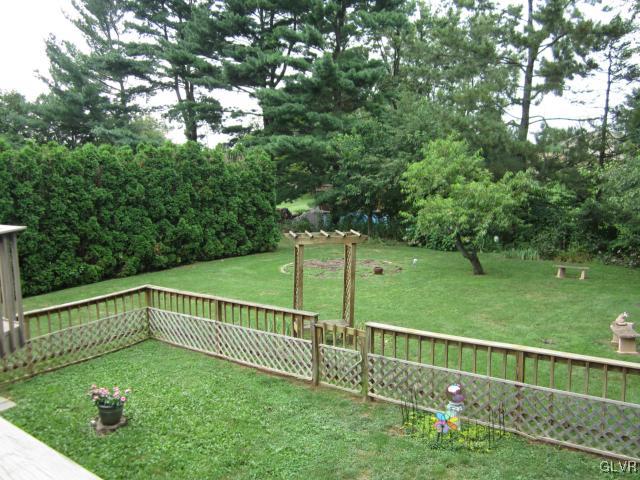 205 Gallagher Road Whitehall, PA 18052 - Photo 20 of 24 Gallery Image 20