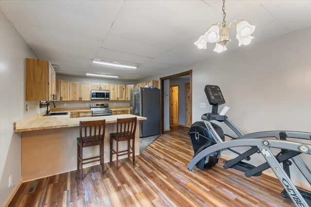 $299,900 | 11196 Dupont Road, Hibbing, MN 55746