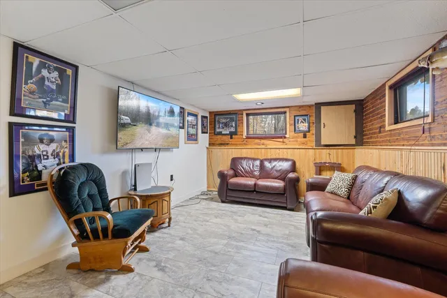 $299,900 | 11196 Dupont Road, Hibbing, MN 55746