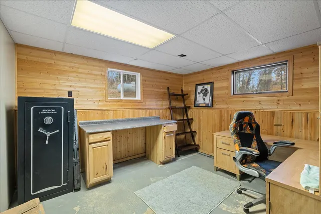 $299,900 | 11196 Dupont Road, Hibbing, MN 55746